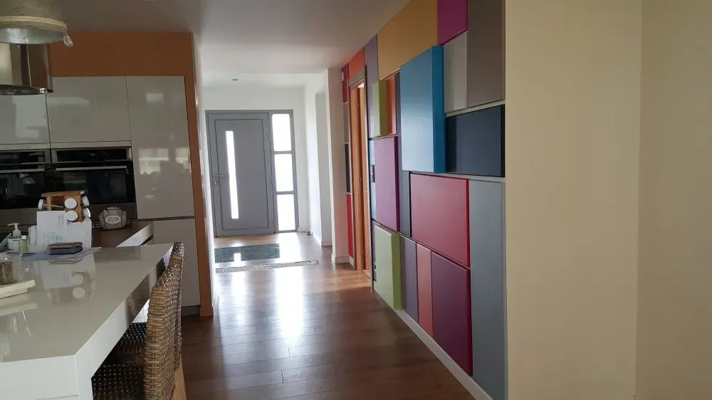 mur coloré