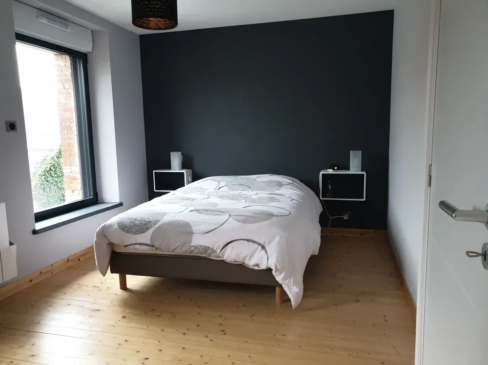 peinture murale anthracite